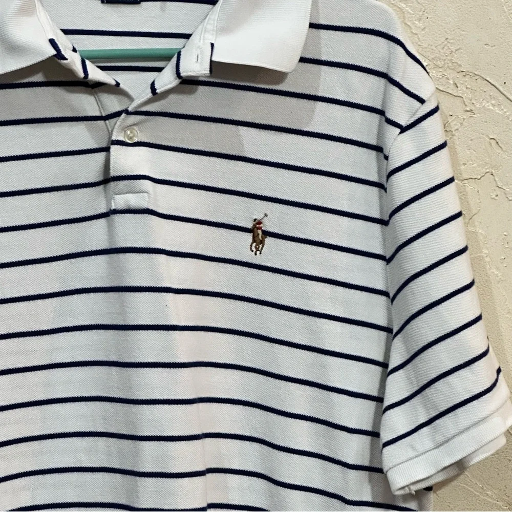 Ralph Lauren Men's Polo White with Blue Stripes size Large